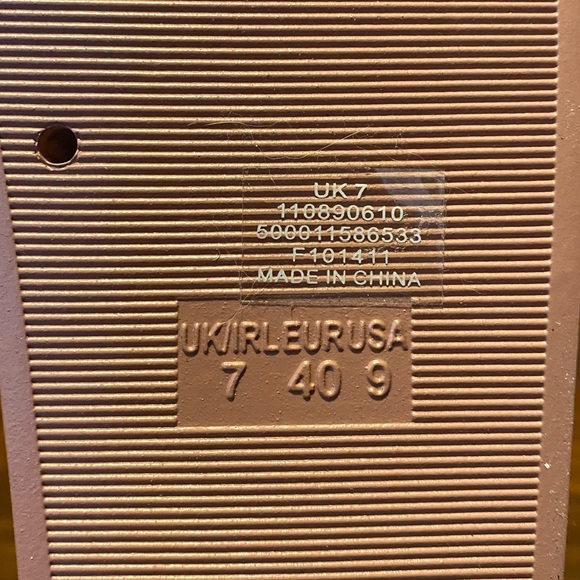 ASOS Design pool slides - Picture 3 of 4